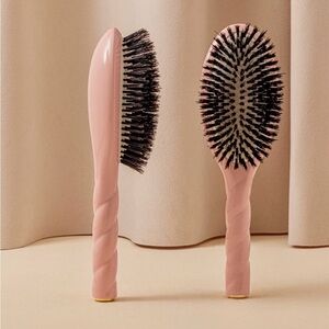 Twist Handle Pink Hair Brush